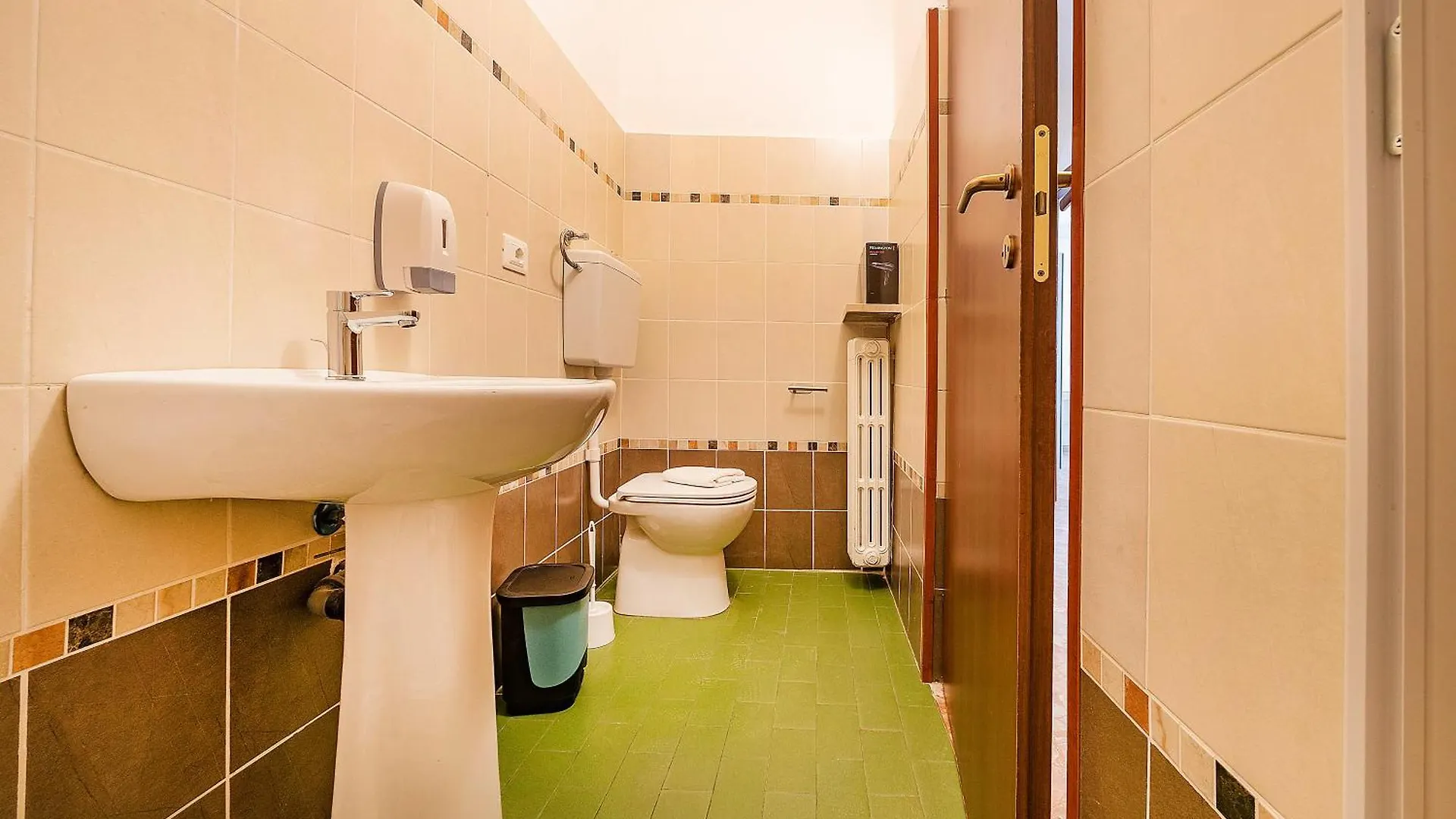 Italianflat - University Rooms Verona 0*,  Italien